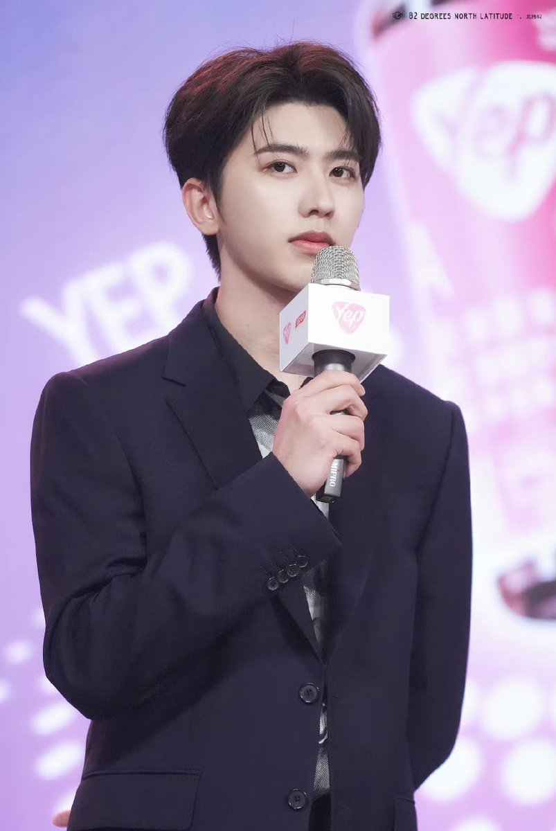 CXK_Thailand's tweet photo. 230421 KUN x #HeyYep Event

📸

Ⓒ 北纬82 | 蔡徐坤
#HeyYepxKUN #BYHEALTH 
#蔡徐坤 #Caixukun #KUN #ช่ายสวีคุน https://t.co/xQJ8XAjeLn
