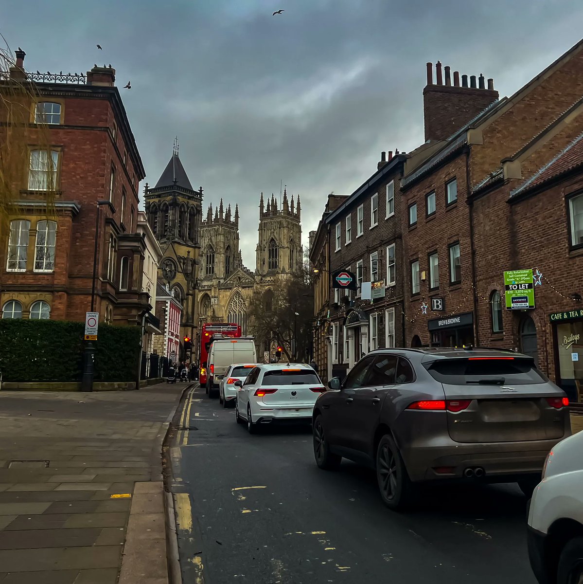 yorkcivictrust's tweet image. There's still some tickets left for our transport hustings ‼️

Hear priorities for a new Local Transport Plan direct from the political parties standing in York's local elections. 

🗓 24th April
⏰ 7pm
📍York Explore, YO1 7DS

Book your free place here: buff.ly/3L5SOAc