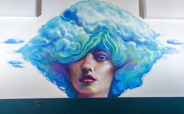 'My head in the cloud' 💙☁️

#StreetArt by Maria in Torremaggiore, Italy 🇮🇹