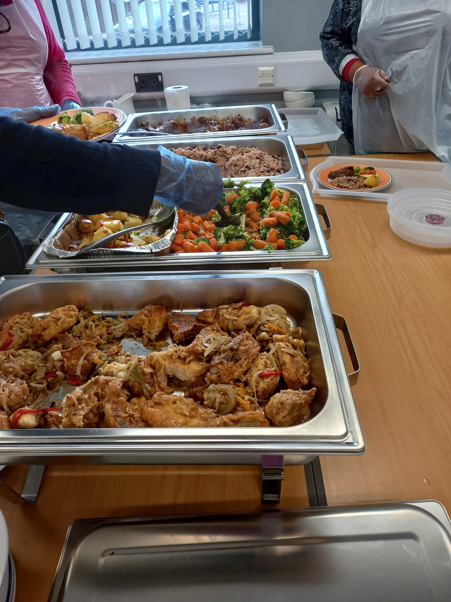 Our luncheon club is in full swing. Fish or chicken, rice and peas, roast potatoes and veg. Going down a treat. #ECA #edmonton #greentowers #supportingthecommunity #elders