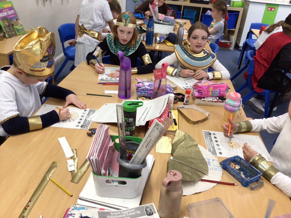 s_wilfrid's tweet photo. Year 4 have had a lovely day learning how to mummify tomatoes and dancing like an Egyptian. https://t.co/dwaJNbQ1CZ