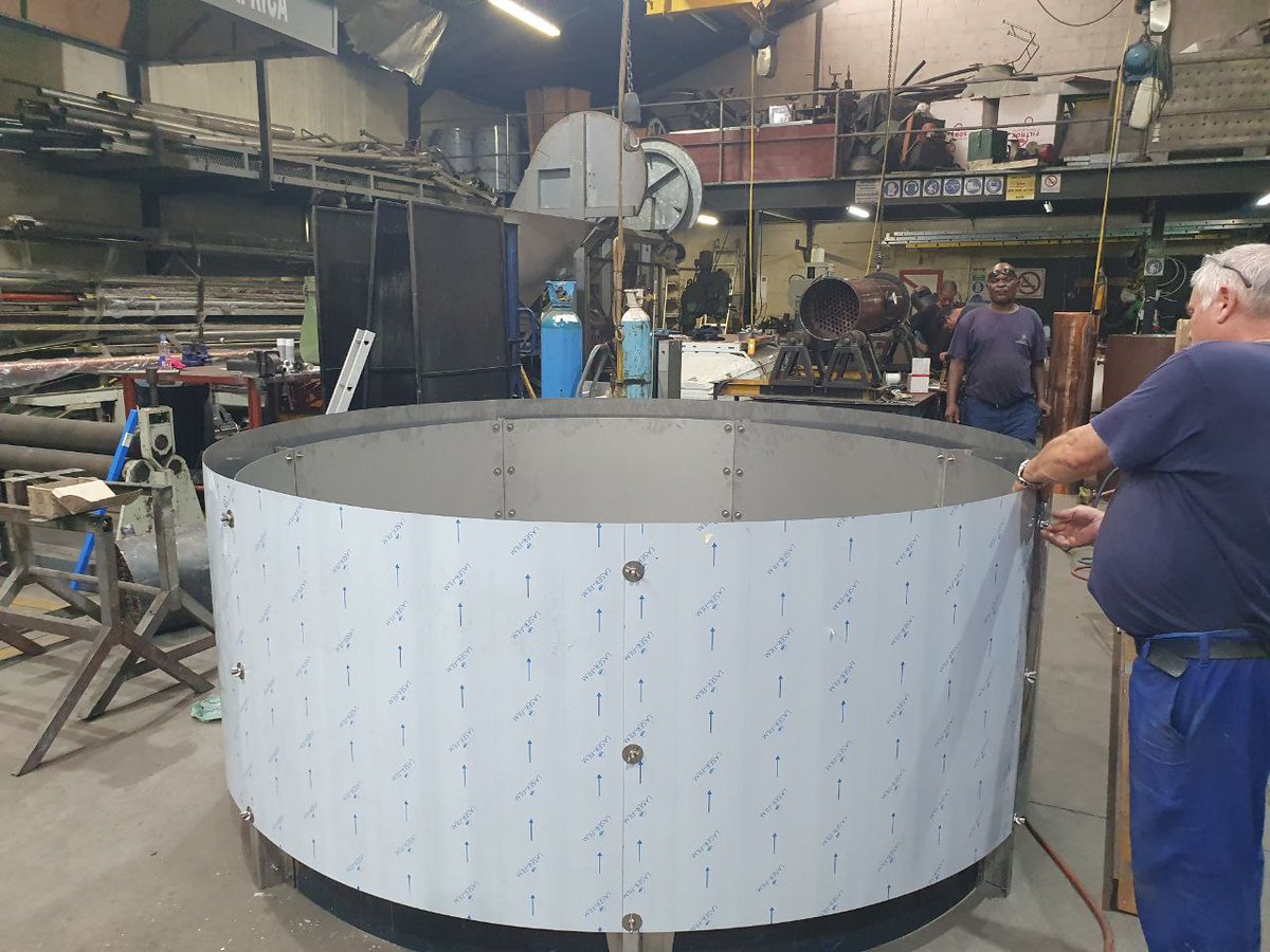 IkhalaImpact's tweet photo. We recently built our prototype Ring of Fire biochar kiln and we're testing it soon at a wine farm in South Africa!   

Check out our video from a biochar project we did last year - https://t.co/8ty1fXabck
#biocharcarbonremoval #biochar #lowtechbiochar #climatechange https://t.co/NnCXQaH1jf