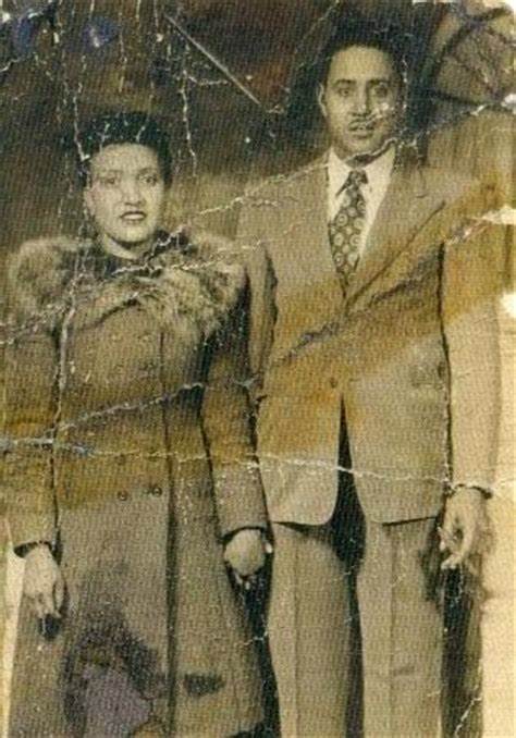 ProenzaColes's tweet photo. Henrietta Lacks (b 1920 VA) mother &amp; wife who, in her death from cancer at 31, advanced medicine &amp; saved lives. Her cells collected for scientific research became the gold standard HeLa line that fostered the polio vaccine &amp; many achievements. She is the mother of modern medicine https://t.co/FnAYRaqQcH