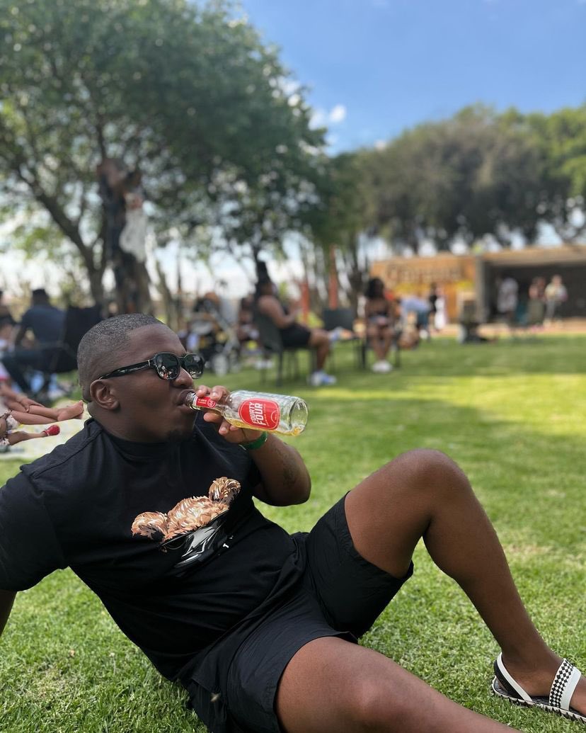 Valani amaLaptop. 
#TasteTheFuture