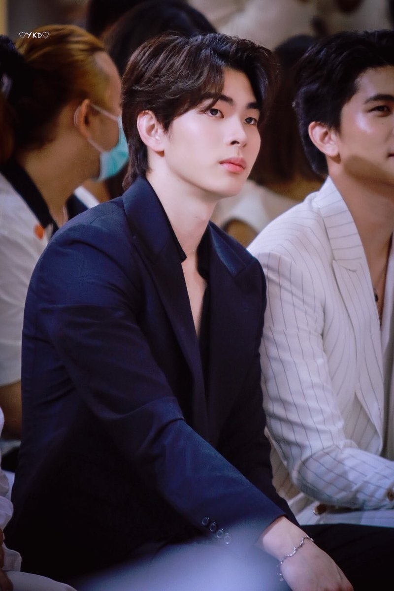 YKDSTORE's tweet photo. หล่อเกินไปปปป 
@mytonsrn 
#mytonsrn
#ต้นรักของศรัณญ์ https://t.co/Ha5HgMSQoH