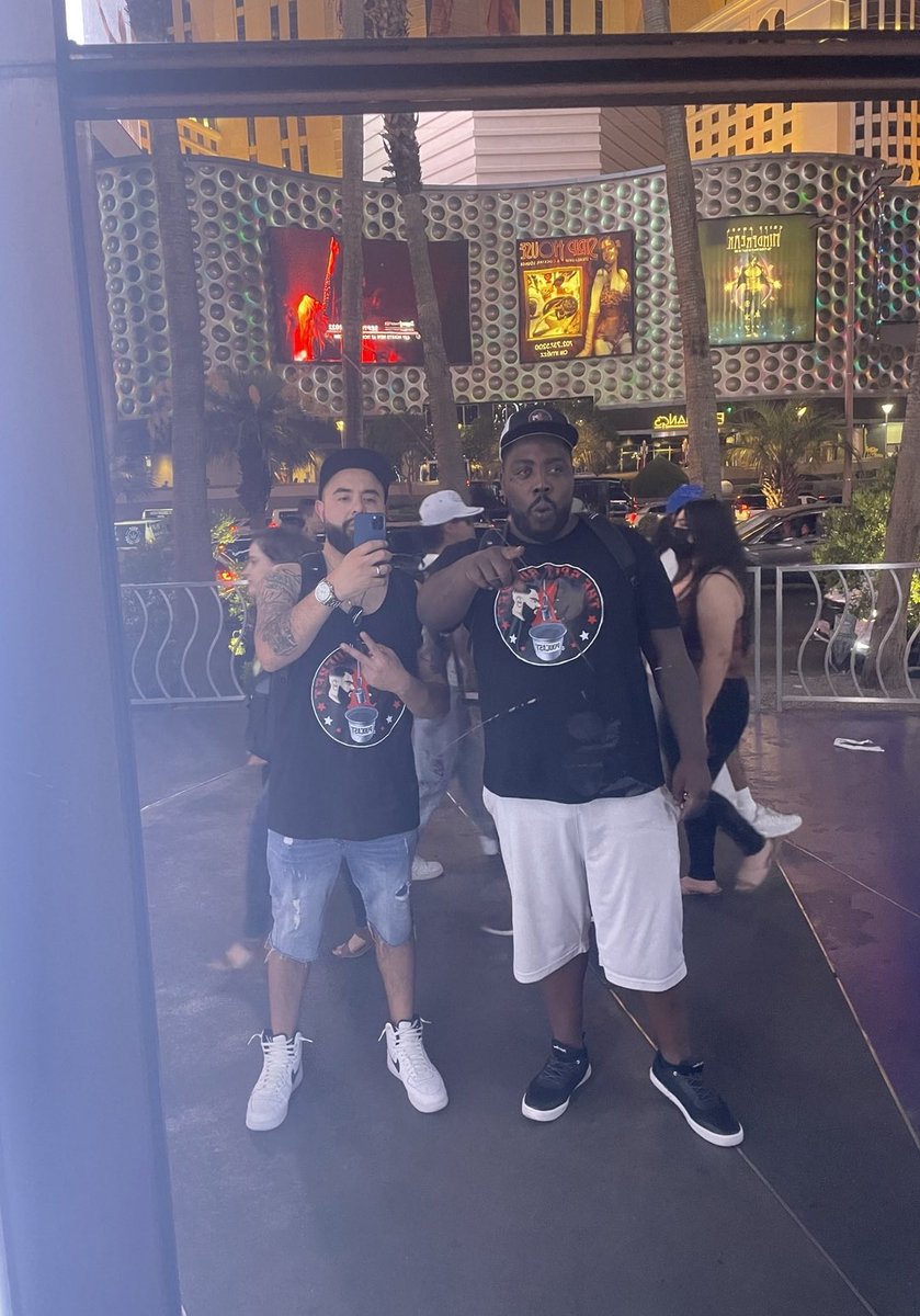 The_BoxingBeard's tweet photo. Big happy birthday shoutout to my brother from another mother, my partner in crime, MISTER UNDENIABLE, MISTER TWO-ONE-FO, SEÑOR DOS UNO CUATRO….
Happy birthday bro. It’s been a hell of a ride, but it’s only the beginning. LFG! 🚀 🥊 💪
#thespitbucket #iotba #tsb https://t.co/bE5IIdpyna