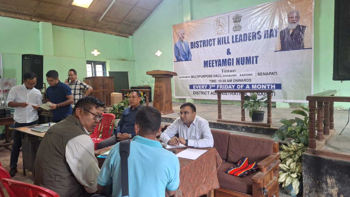 DioSenapati's tweet photo. Senapati District Hill Leaders Day &amp; Meeyamgi Numit for the month of April held at Khabung Karong Community Hall, Senapati.
Spt DC distributes Ration Cards, School uniforms and Textbooks, Water pump and wielding machine.
Various grievances made were also redressed.
#MeeyamgiNumit https://t.co/DA8nG7gUdT