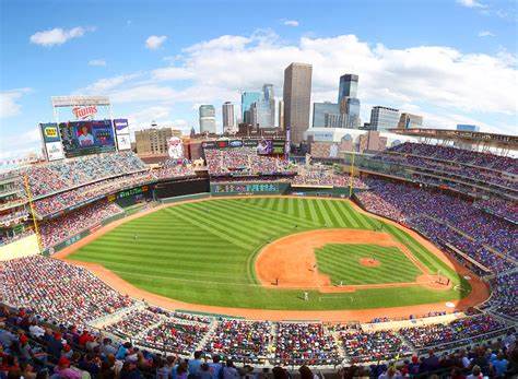 Foundation4EPS's tweet photo. ⚾️"Take me out to the ballgame, Take me out to the crowd…"  Did someone say "Twins Tickets"?  Come check out our live auction at the Red &amp; Black Gala--it's going to knock this event right out the park! #MNTwins #auctiontime Still need a ticket? https://t.co/GHdOIBxKUz https://t.co/TvPvBiMqGY