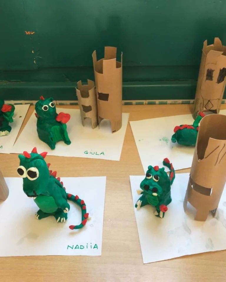 epiasabadell's tweet photo. #VIULALECTURAPIASABADELL
#SANTJORDI23PIASABADELL https://t.co/RO1ONbItWn