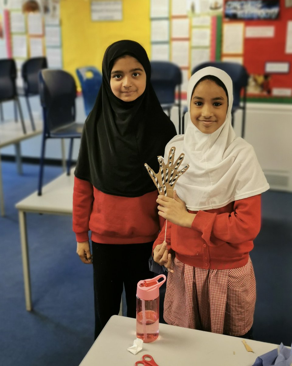 St John's Primary tweet media