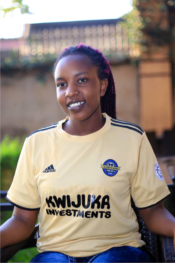 elitesK15's tweet photo. We shall don in Gold and Black for this #Kisobaleague #SNII. Appreciation to Kwimuka Investments. Just feel the Elitesness in it🤸💯 https://t.co/Sr2WTJkFVq