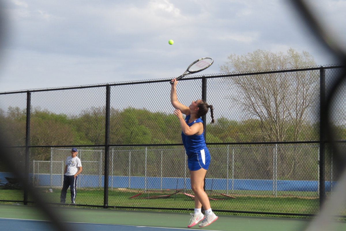 NJSP_Athletics's tweet photo. Girls Tennis captured a win last night over the Laville Lancers for their first conference win of the year 👏👏 https://t.co/DJMHuRtarb