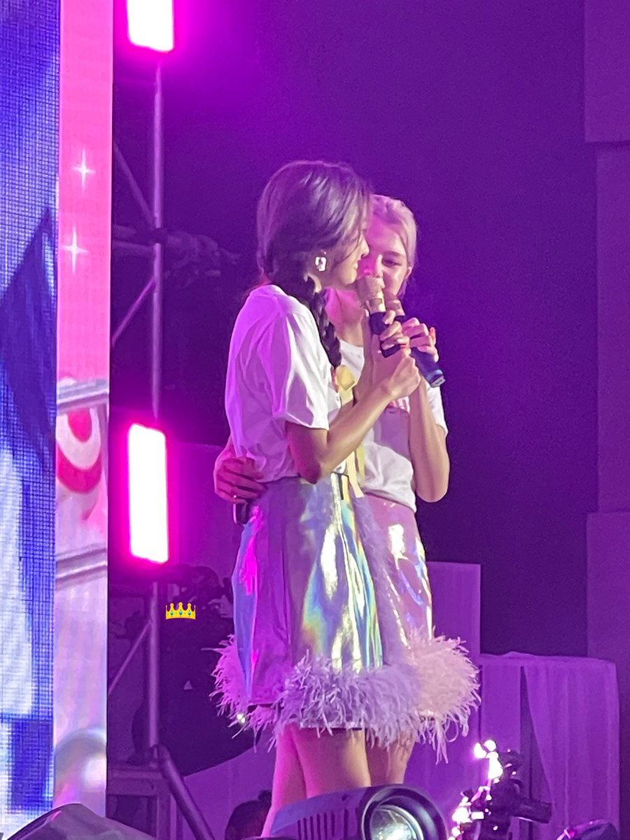 HueTranTV's tweet photo. FBPFK
#FreenBeckyFanBoomCEBU https://t.co/kuDizmTqyE