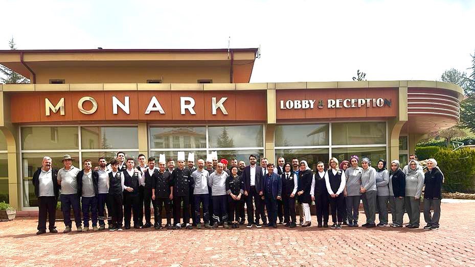 İyi bayramlar dileriz 🍬 / Happy Eid ☪️