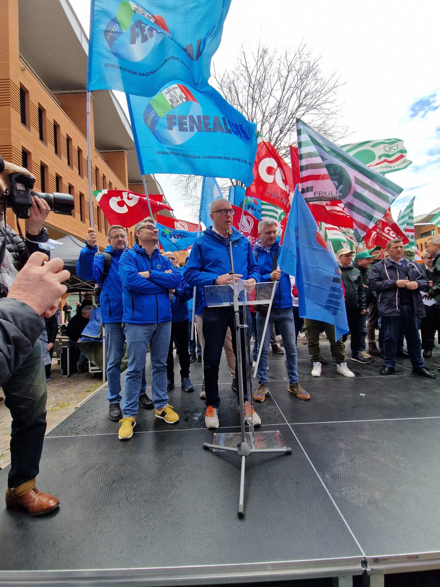 FENEALUIL_'s tweet photo. Grande adesione allo sciopero generale del #legno. #Sindacati #FenealFilcaFillea: "Ora Federlegno compia un gesto di responsabilità."
Leggi il comunicato con i dati delle principali adesioni:
https://t.co/K6tCwjOyys
#Respect4Workers
#NoiNonCiStiamo
#ContrattoSubito https://t.co/SABFXU4WT3