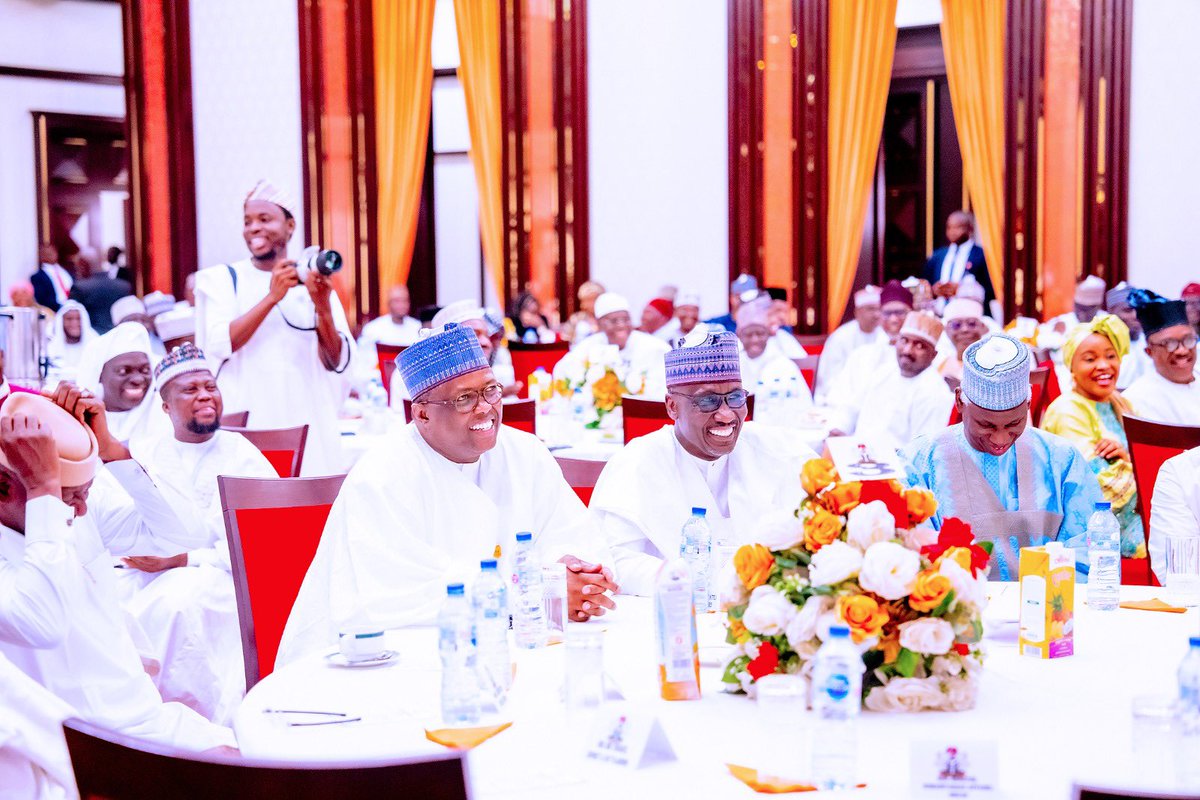 President Buhari receives Sallah Homage from the Vice President Yemi Osinbajo SAN, Senate President, Senior Government Officials, Service Chiefs, and the FCT Community at the Aso Rock Presidential Villa Statehouse Banquet Centre, Abuja. 21st April, 2023. 📸 <a href="/tolanialli/">Tolani Alli</a>