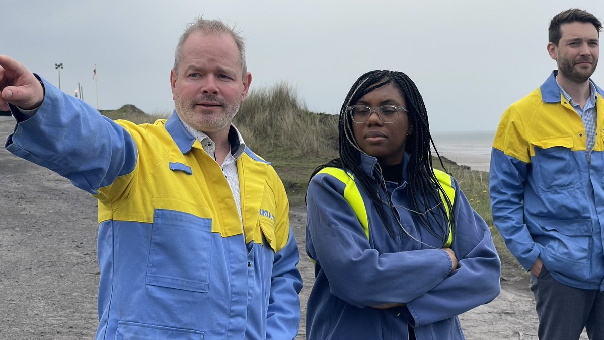 TataSteelUK's tweet photo. Fabulous to welcome Secretary of State for Business &amp; Trade @KemiBadenoch to our Port Talbot site today to share our plans for the future, underpinning UK manufacturing supply chains and supporting net zero ambitions #ukmfg https://t.co/ub5h59BaoY