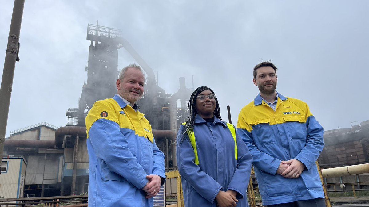TataSteelUK's tweet photo. Fabulous to welcome Secretary of State for Business &amp; Trade @KemiBadenoch to our Port Talbot site today to share our plans for the future, underpinning UK manufacturing supply chains and supporting net zero ambitions #ukmfg https://t.co/ub5h59BaoY