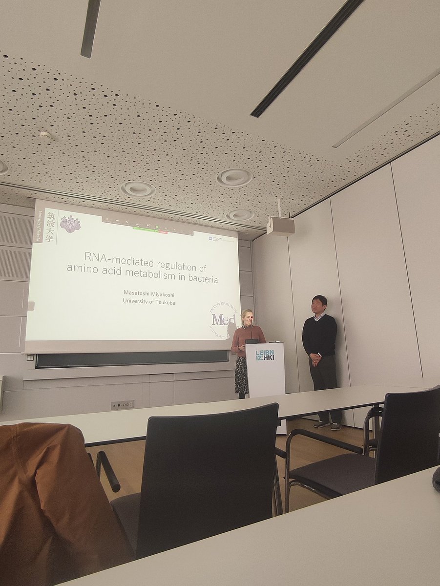 Liz Maria Luke (@lizmarialuke) on Twitter photo Great to have Dr. Masatoshi Miyakoshi from the University of Tsukuba-- and his wonderful talk on "sRNAs and amino acid metabolism in bacteria".
Thanks to @JenaRNAClub <a href="/papenfortlab/">Papenfortlab</a> <a href="/microbeRNA/">Kathrin Fröhlich</a> @mgblango <a href="/LeibnizHKI/">Leibniz-HKI</a> <a href="/RNASociety/">The RNA Society</a> <a href="/lexogen/">Lexogen</a> Great to have Dr. Masatoshi Miyakoshi from the University of Tsukuba-- and his wonderful talk on "sRNAs and amino acid metabolism in bacteria".
Thanks to @JenaRNAClub <a href="/papenfortlab/">Papenfortlab</a> <a href="/microbeRNA/">Kathrin Fröhlich</a> @mgblango <a href="/LeibnizHKI/">Leibniz-HKI</a> <a href="/RNASociety/">The RNA Society</a> <a href="/lexogen/">Lexogen</a>