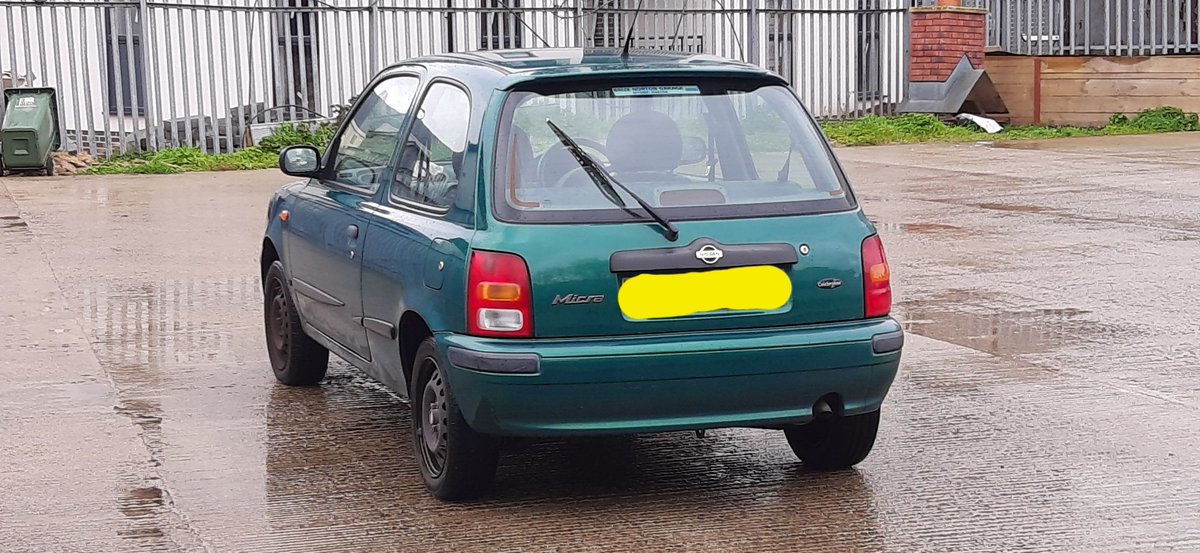 tvprp's tweet photo. This vehicle was stolen in a burglary along with a laptop. #P5240, who was on #OPTHROTTLE motorcycle patrol, sighted it being driven in Oxford where he was joined by an XRB officer. The vehicle was stopped. One person arrested for burglary. Car and laptop recovered. https://t.co/TvGuQ3ONj0