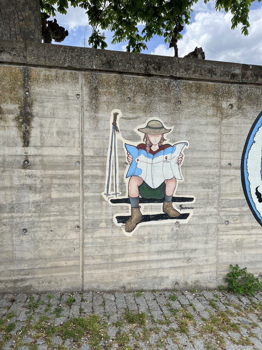 Reise_pilger's tweet photo. 21.4.23 #kunst in #granon am #caminofrances #art #grafity #caminodesantiago #pilger #pilgrim #pelegrino #dorf #village https://t.co/a9IwMXFFvk
