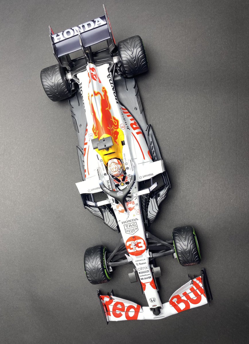 tdmkart's tweet photo. Bienvenue dans la collection @Max33Verstappen ⭐️
#F1 #F1Model https://t.co/bJ2sDVrNwU