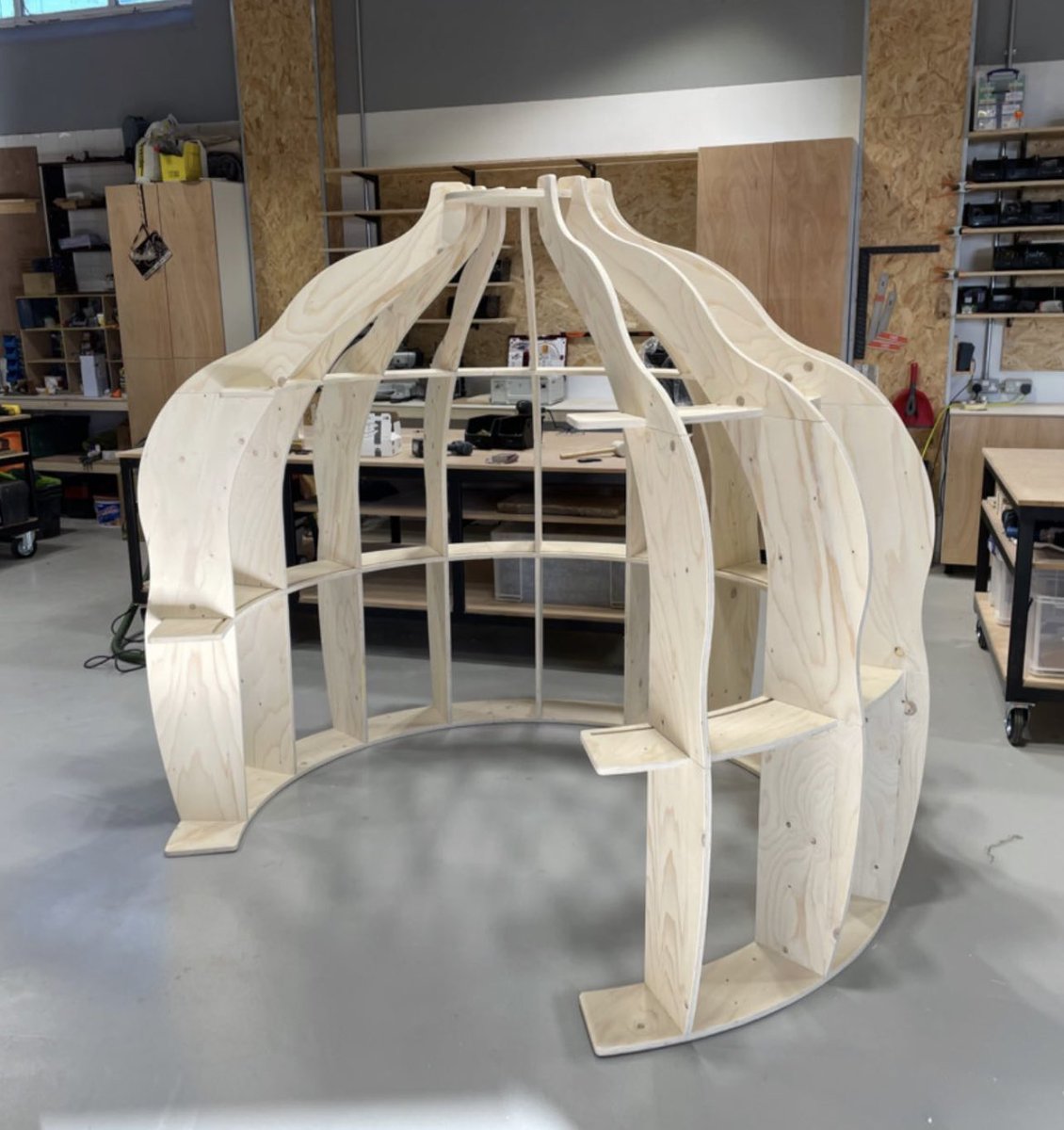 Joey_pods's tweet photo. The pod structure complete for @Sparks_bristol Made from Spruce- love the grain, a little reminder of nature to help calm.  Over 6 months we will be working with charities/partners, covering #Dementia #ASD #PTSD #HeadTrauma to gain valuable feedback for public pods #JoeyPods https://t.co/xC8sGRcW0F