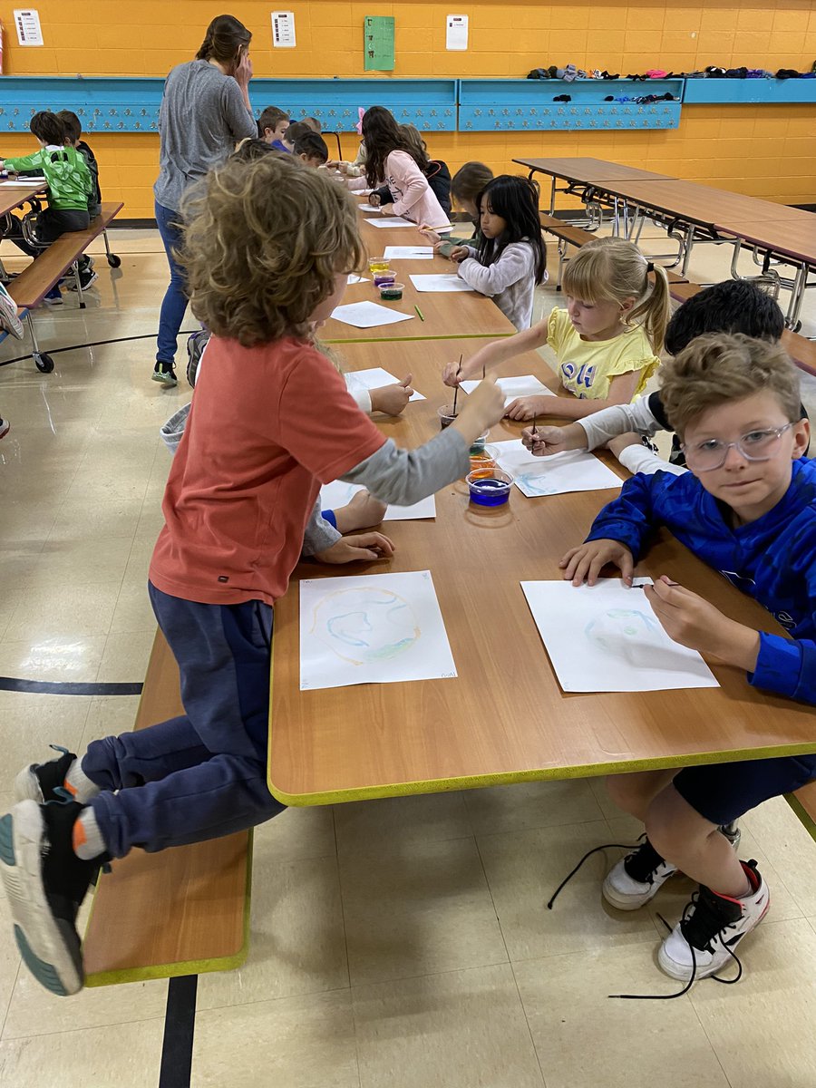 Elizabeth Jacks tweet media