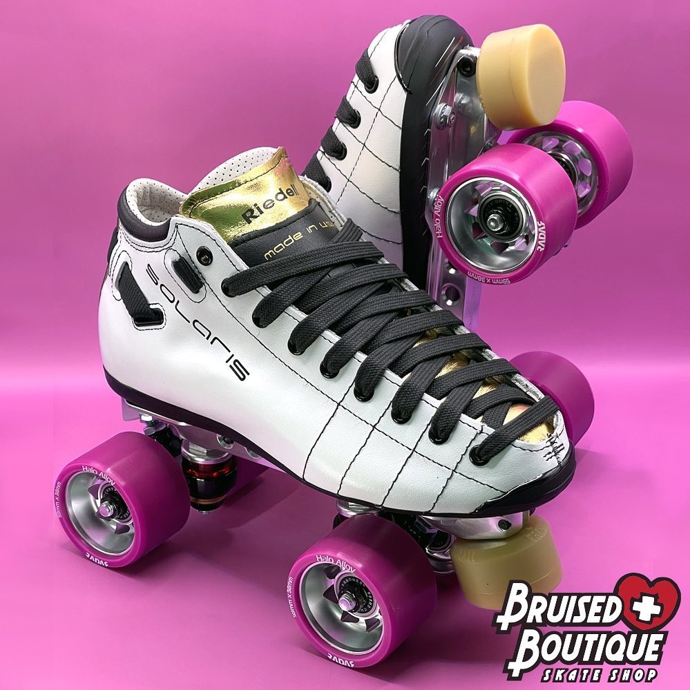 Hit the derby track in something fresh—like these 🔥 custom Solaris Reactor Pros. Enter the Riedell Colorlab and create your own 🌈🛼 Link in our Bio.⁠
⁠
⁠
📷 @bruisedboutique ⁠
#riedellskates #riedellcolorlab #customskates #rollerderby ⁠
⁠