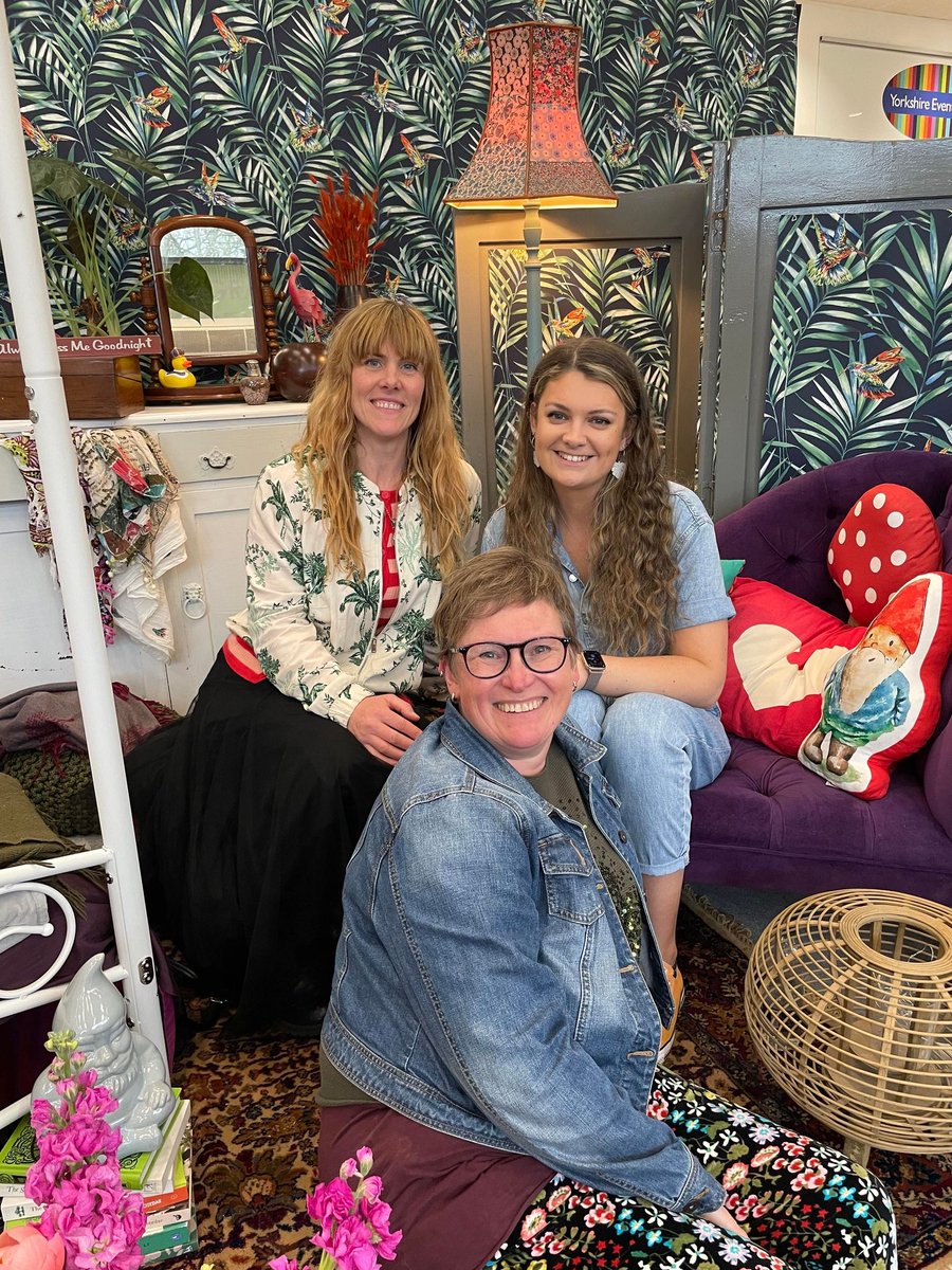 We've had a great day at the @HarrogateFlower today, where our Key Account Manager took part in a Q&A talking all things Wildflowers 🌸🌼🌻🌺🌹 Thank you to Human Gardener for inviting Georgia onto your stage!