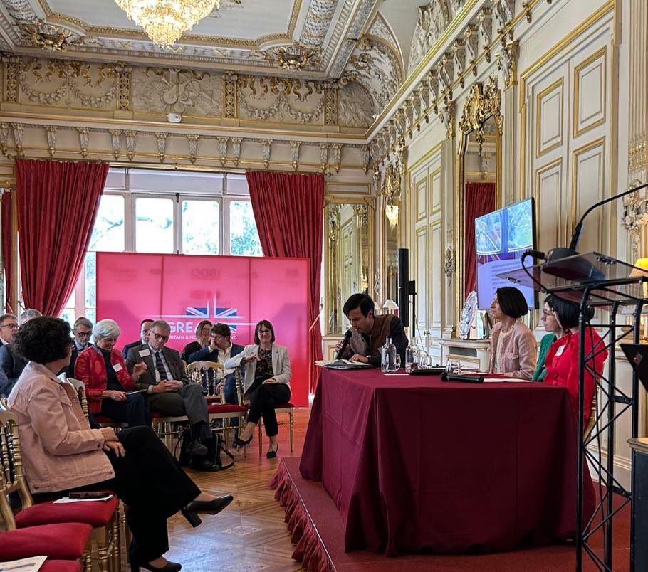 Menna Rawlings (@mennarawlings) on Twitter photo C'est avec grand plaisir que j'ai ouvert le colloque sur <a href="/FrancoBritPast/">Weight of the Past in Franco-British Relations</a>, et la coopération entre 🇬🇧🇫🇷, ce matin à la Résidence.
Je suis fascinée par l'histoire de nos relations au fil des siècles. Merci à tous d'être venus pour ces échanges fructueux ! C'est avec grand plaisir que j'ai ouvert le colloque sur <a href="/FrancoBritPast/">Weight of the Past in Franco-British Relations</a>, et la coopération entre 🇬🇧🇫🇷, ce matin à la Résidence.
Je suis fascinée par l'histoire de nos relations au fil des siècles. Merci à tous d'être venus pour ces échanges fructueux !