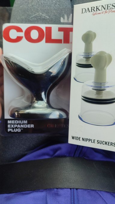 Regalito de un fan  me encanta gracias cari&ntilde;o ahora toca disfrutarlo 😈😈 https://t.co/hKnLdwgLcn