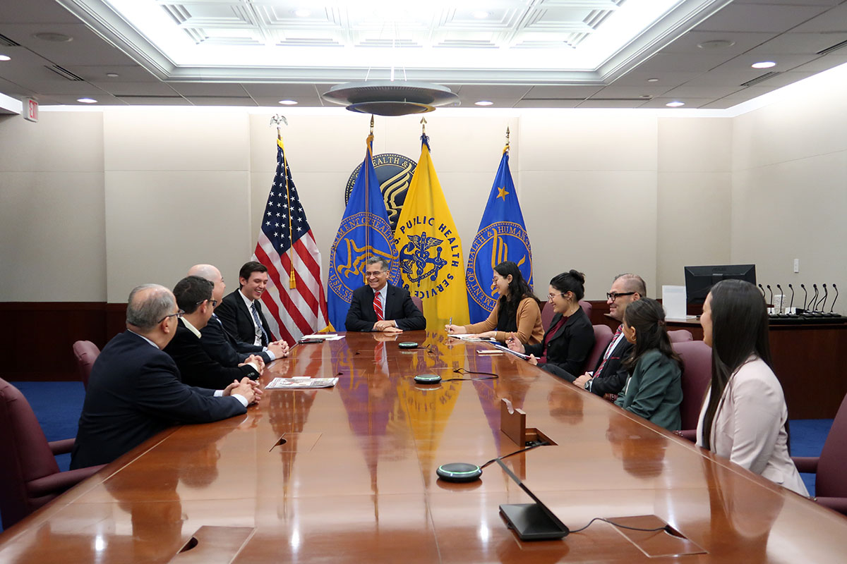 #Vacuna del #COVID seguirá gratuita para la #poblaciónsinseguro. <a href="/HHSGov/">HHS.gov</a> #NAHP <a href="/NAHPInc/">NAHPInc</a> 
elcomerciodecolorado.com/vacuna-del-cov…