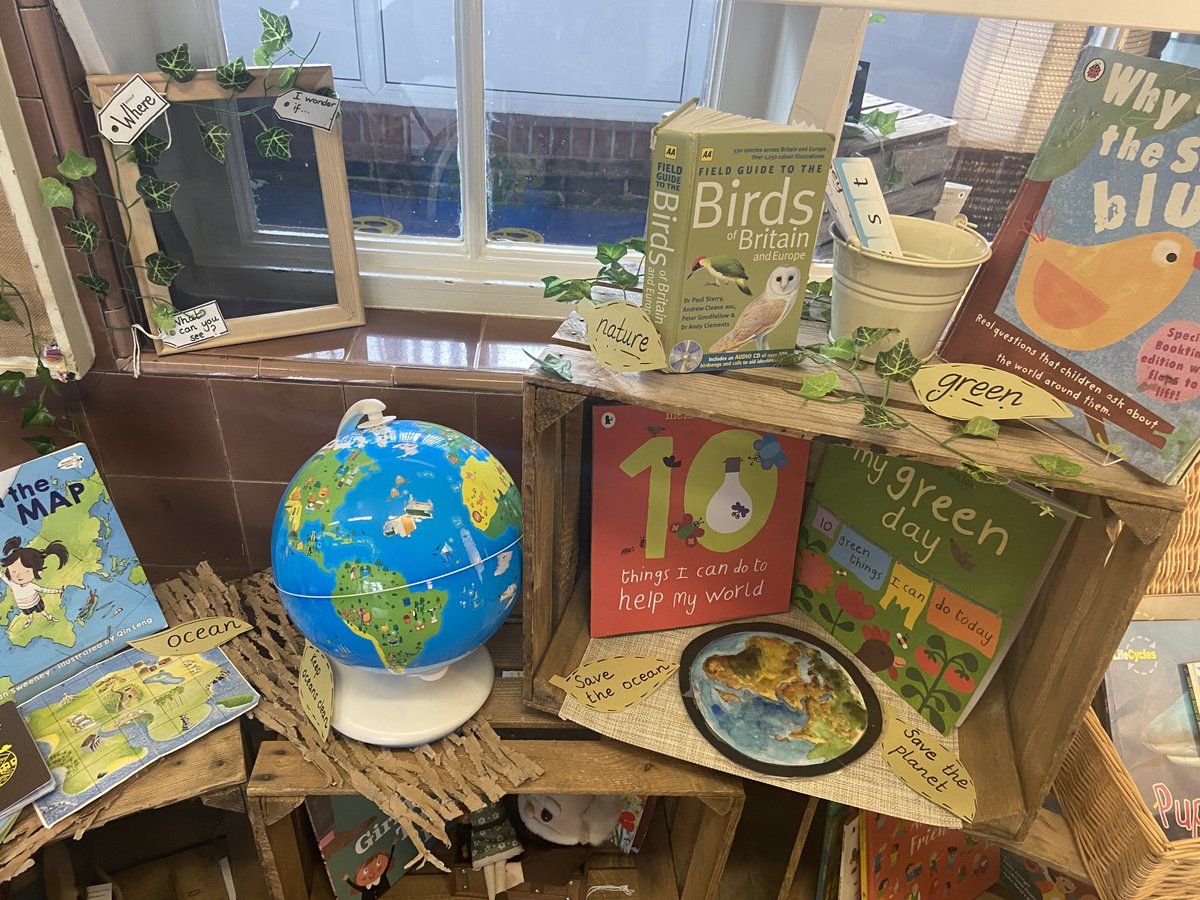 MossParkPrimary's tweet photo. Some wonderful texts to engage children in education and action @EcoSchools @UNICEF #wehaverights! https://t.co/iOh9QEU9Oz