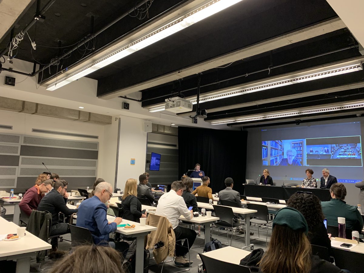 Philippe Dubois (@dubois_p) on Twitter photo Et c'est un départ pour la 10e édition de l'Atelier international du @grcplaval. Pour l'occasion, nous avons l'honneur de recevoir <a href="/PippaN15/">Pippa Norris</a> @pnhoward <a href="/FabGreffet/">Fabienne Greffet</a> et <a href="/damiangaillard/">damiangaillard</a>. Une édition de 🔥! Et c'est un départ pour la 10e édition de l'Atelier international du @grcplaval. Pour l'occasion, nous avons l'honneur de recevoir <a href="/PippaN15/">Pippa Norris</a> @pnhoward <a href="/FabGreffet/">Fabienne Greffet</a> et <a href="/damiangaillard/">damiangaillard</a>. Une édition de 🔥!