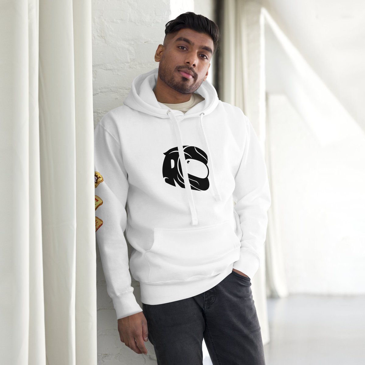 toastpunk's tweet photo. ToastPunk Holder only giveaway, let's do this. 

Hold at least 2 Genesis or 1 OG and you'll be in the running to win this LIMITED EDITION HOODY - ends when Kitchen counter ends:

https://t.co/gbJDWDURQk

Newbies? #GetThatBread from @OpenSea to join the 🍞 fam and this giveaway. https://t.co/ku7VkHQ8Si
