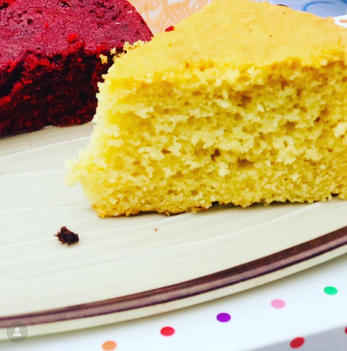 chopsbite's tweet photo. Have you tried my yummy 3 flavored cakes yet,what are u waiting for ,less sugar, fluffy ,yummy and finger licking you know the most amazing thing, it's very affordable
Contact us now
#cakedecorating #affordable #vanillacake #chocolatecake #redvelvetcake #frosting #cakemasters https://t.co/2abpC41IHN