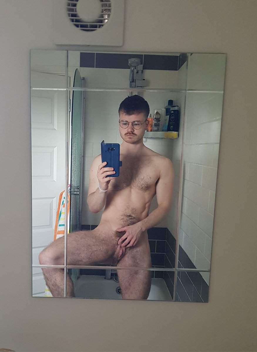 EdFTMxxx's tweet photo. TRANS PEOPLE post your pictures in the comments 🏳️‍⚧️🥰🥰🥰🥰 https://t.co/omIGlXkN6s