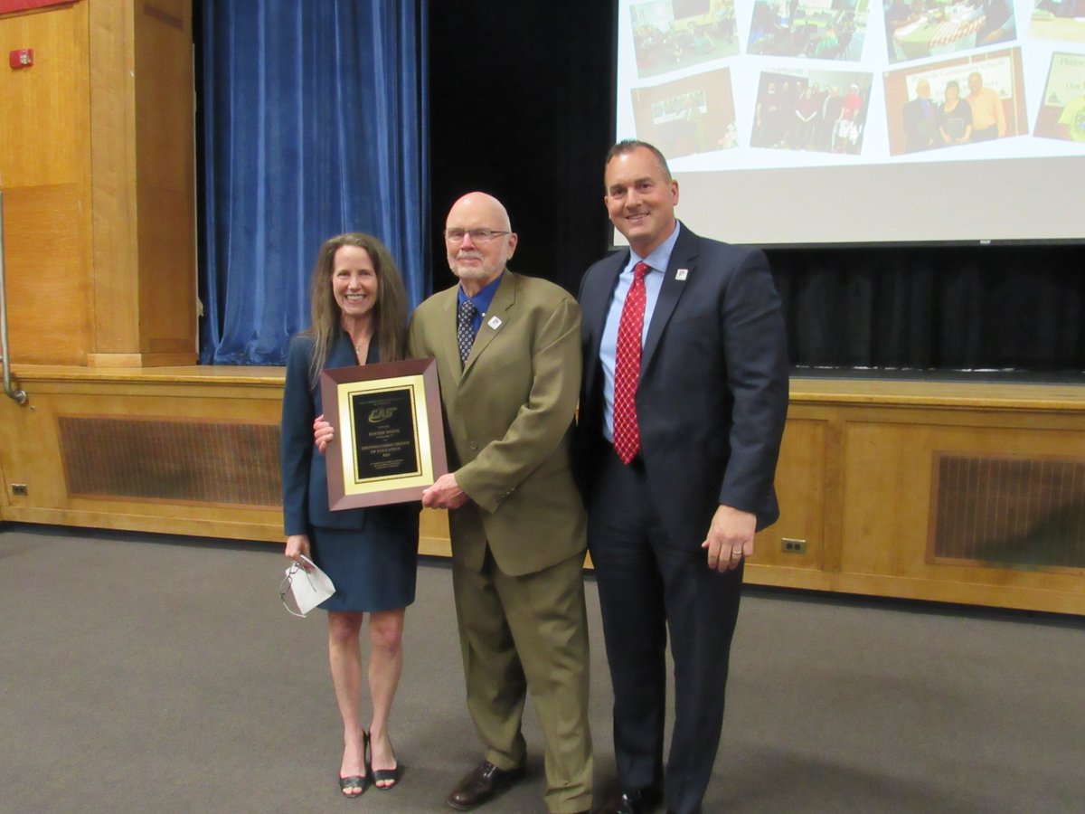PlvComSchools's tweet photo. Much to celebrate  last night at our annual Superintendent's Showcase, including our volunteer extraordinaire, Foster White! @superlepages #WeArePlainville https://t.co/WFDK0ohUpO