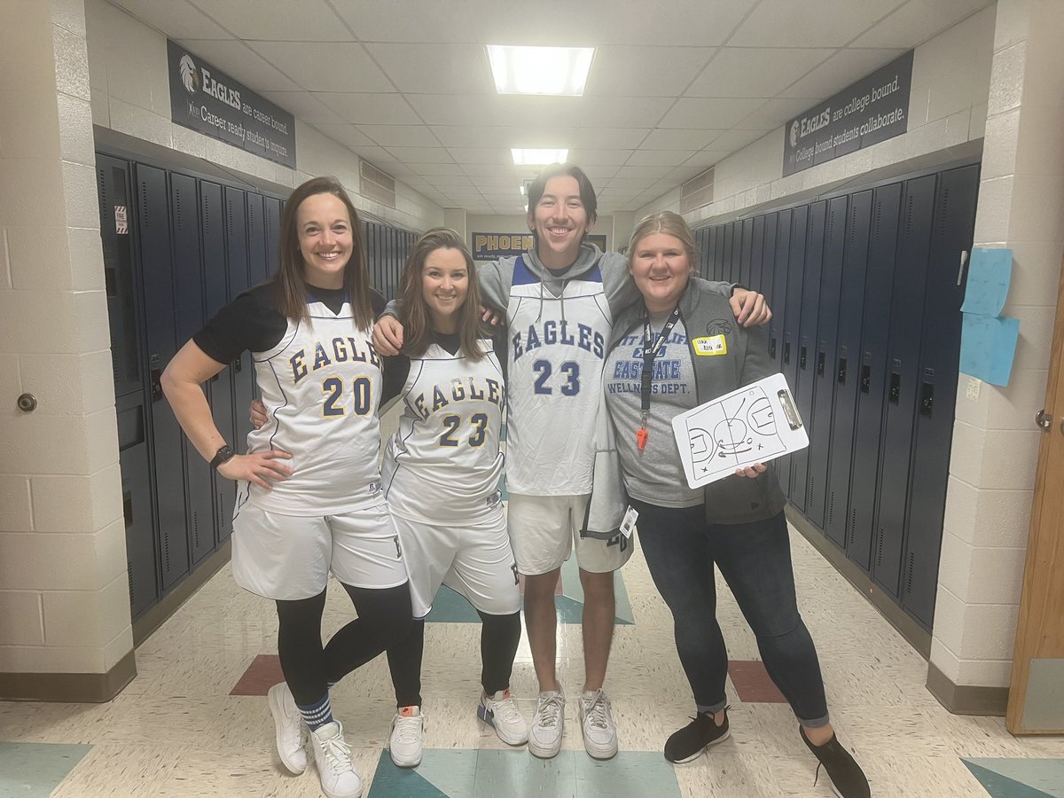 mrsthomaseg's tweet photo. Team Phoenix is bringing the heat on this Friday! @CaseyNashEG @DeniseHarrisEG6 @MrKushEG @Eastgate6NKC https://t.co/APRbxFMCry