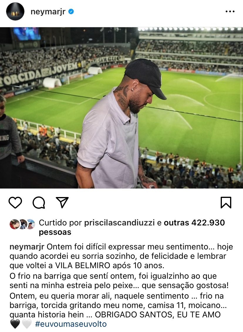 lucas_musetti's tweet photo. Neymar: 

“Queria morar ali”

Diz que ama o Santos e relembra a frase “eu vou, mas eu volto”. https://t.co/uUeNZmma4m