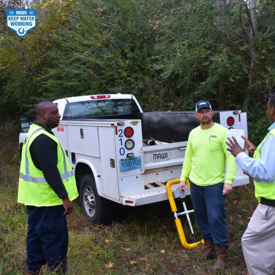KWWMAWSS's tweet photo. Our team is a well-oiled, “keep water working” machine. Leave a 💙 in the comments to show the MAWSS Crew some love! https://t.co/Yf8N3MK7kF