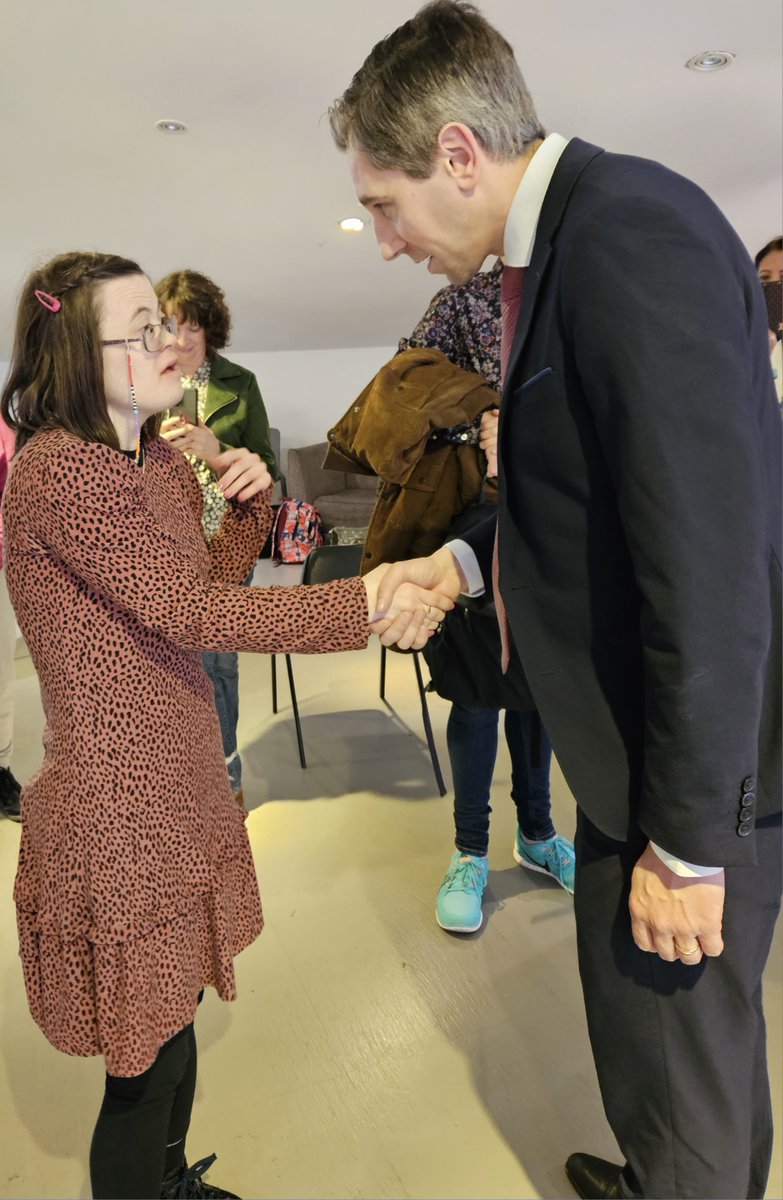 sjogcs's tweet photo. Ella Jane Moore completed a course in DCU and was invited back this week to meet the Minister for higher and further education - @SimonHarrisTD 

#educationmatters #intellectualdisabilityawareness https://t.co/HjGwEkWWjF
