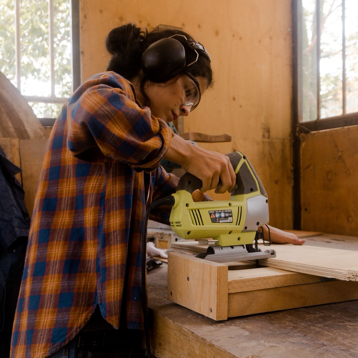 GoodwillMN's tweet image. In just 12 weeks, you can earn industry credentials, college credits and connect with employers with free, hands-on construction training.

Learn more: bit.ly/3v4JbIk 

#goodwillmn #goodwill #construction #constructiontraining