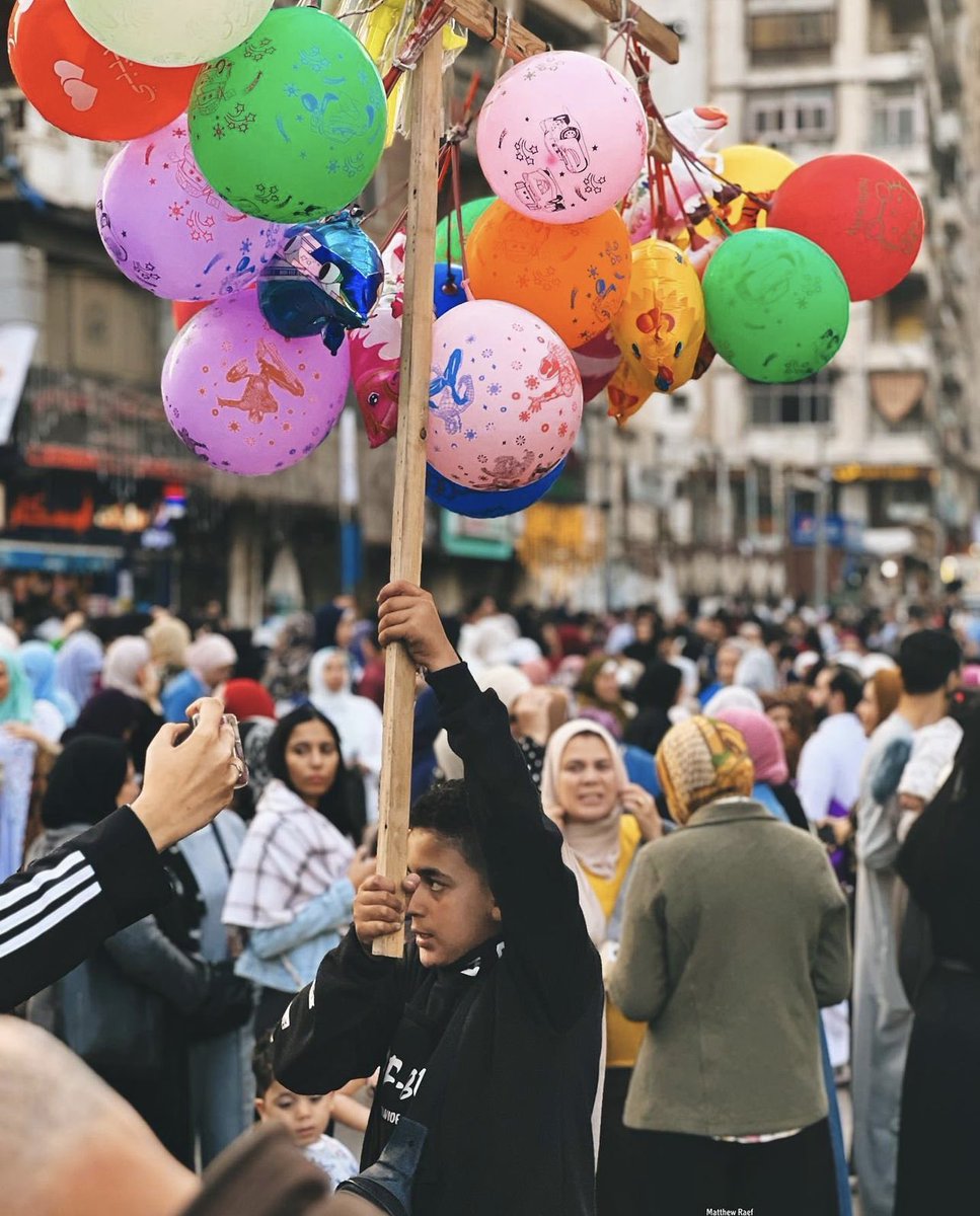 Alexandria_egy1's tweet photo. أجواء العيد في شوارع الإسكندرية ♥️🕌

B.Matthew raef https://t.co/0zyhtSqvjb