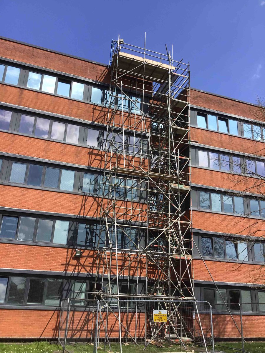 Take a look at one of our recent erections done for TPS Roofing in Cardiff😍

If you have any scaffolding requirements, please don't hesitate to contact us!

💥FREE QUOTES💥

📞01495 769169
✉️Info@ccscaffoldsystems.co.uk