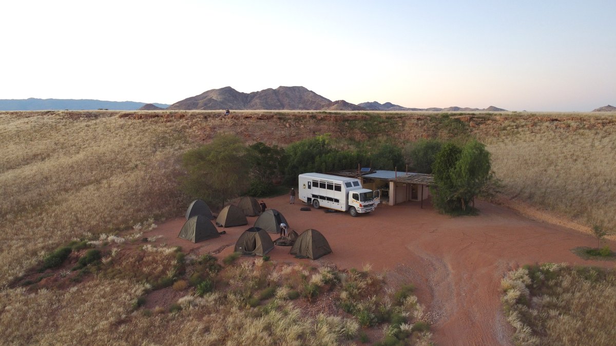 NomadTours's tweet photo. Good evening from Africa...
#FeelGoodFriday

📍 Namibia https://t.co/SeQr5toxMf