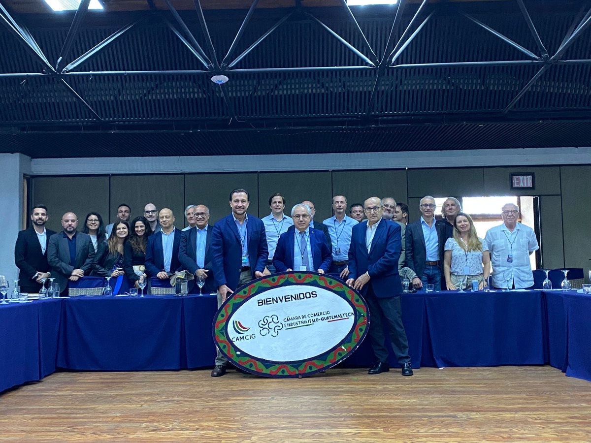 camaraitard's tweet photo. Participación de la CCDI en la Segunda Sesión de Area ACCA-MERCOSUR de las Cámaras de Comercio Italiana en el Exterior que se celebra en Antigua, Guatemala.  

De parte de la CCDI participan Angelo Viro, Secretario de la Junta Directiva e Irene Rumiz, Directora General. https://t.co/E8zYa0krBm