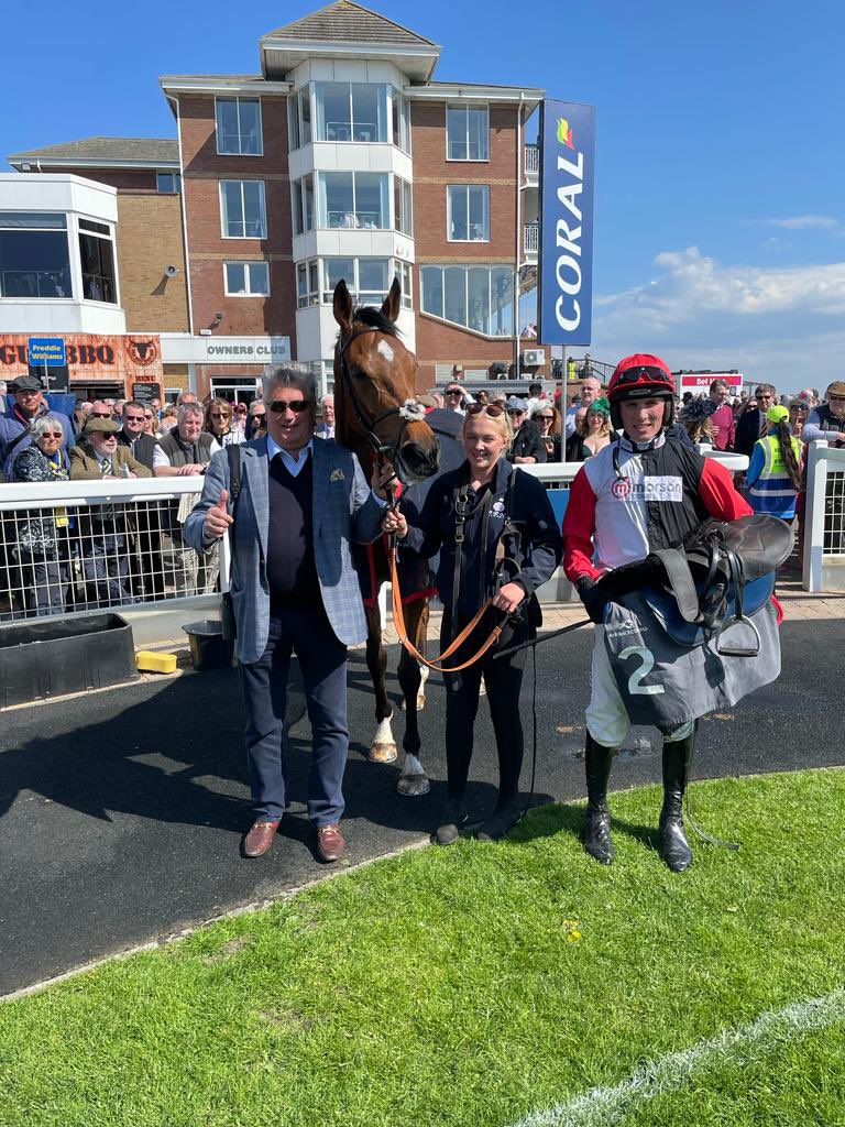 Paul Nicholls OBE tweet media