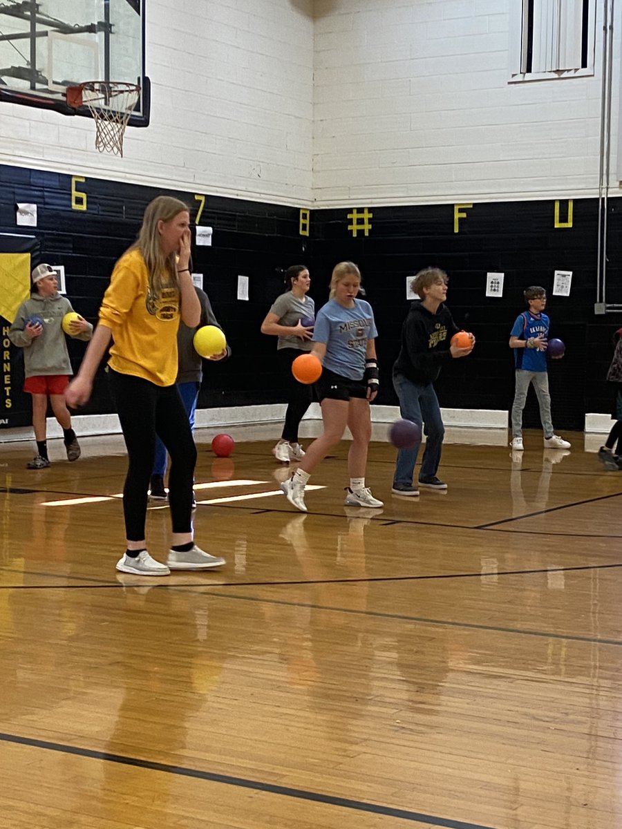 Lara Brunk tweet media